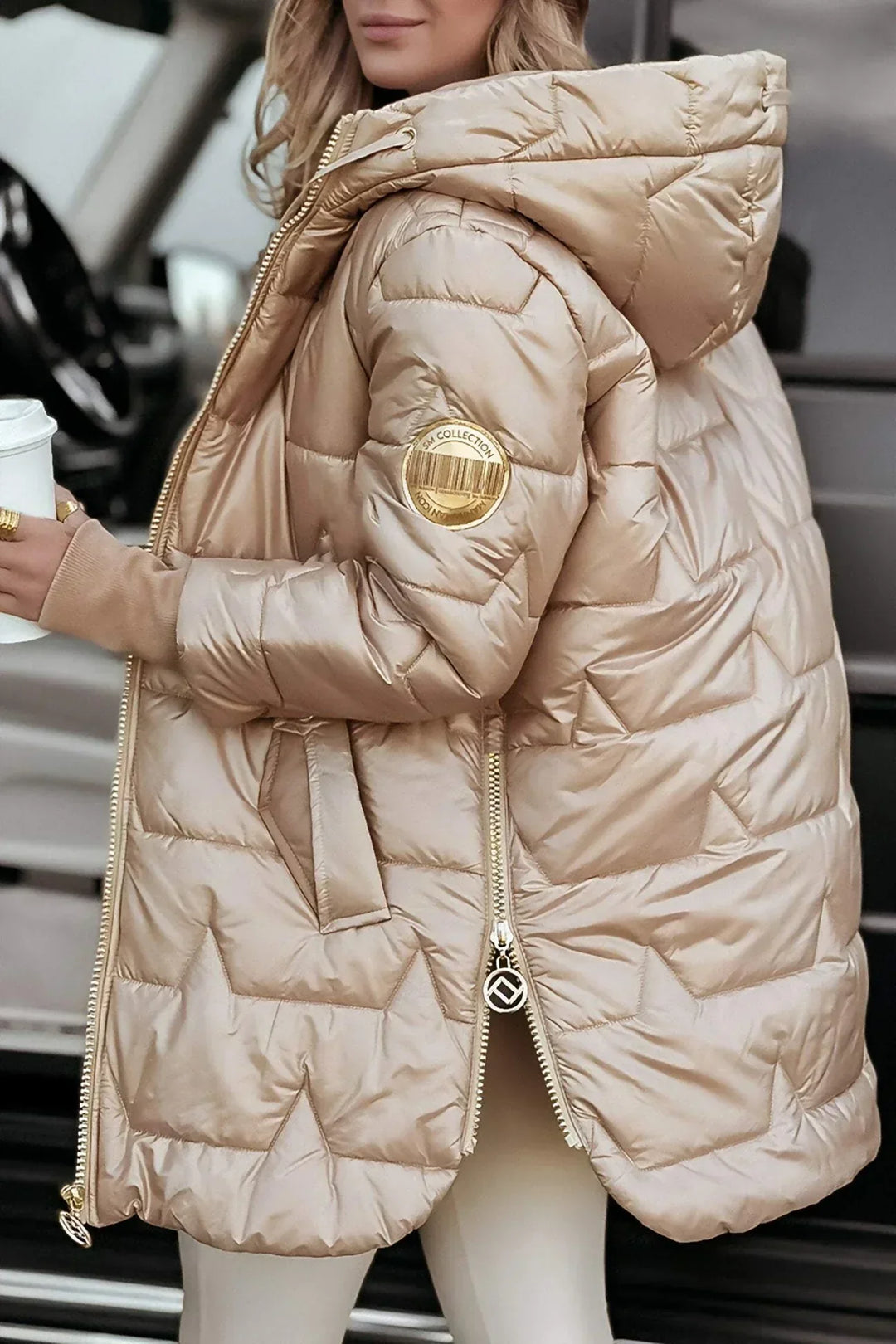 Ferrero | Cappotto invernale elegante con cappuccio e imbottitura